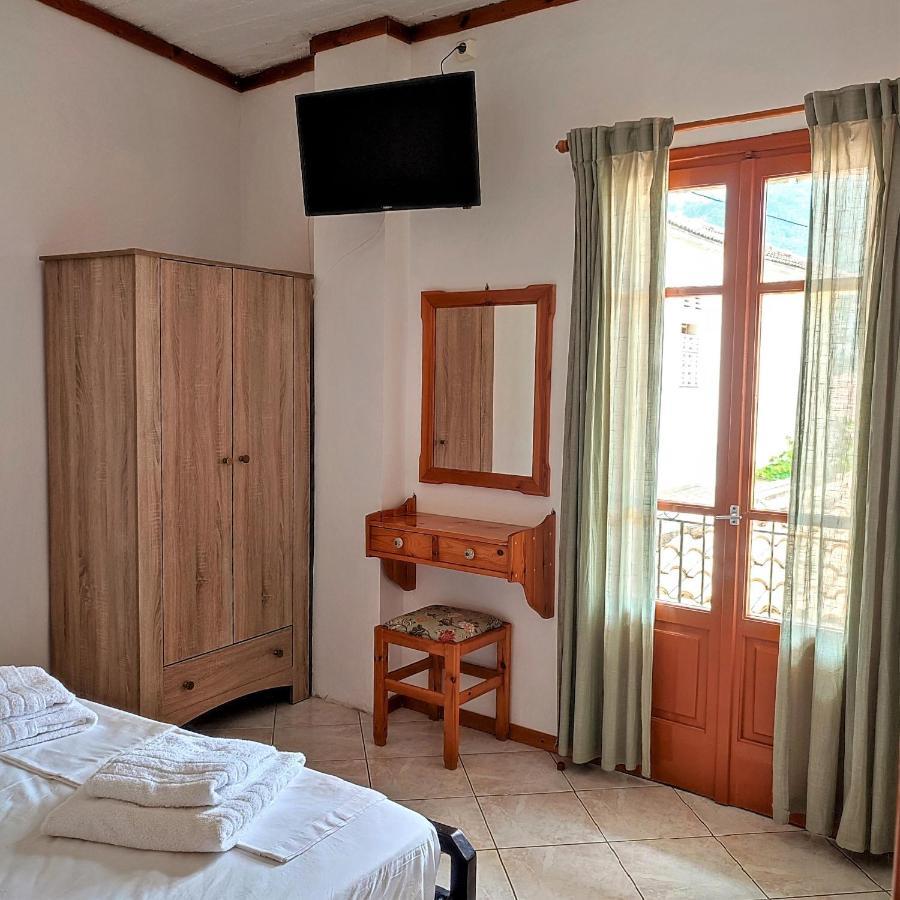 Maroudas Stavros Apartments วาธี ภายนอก รูปภาพ