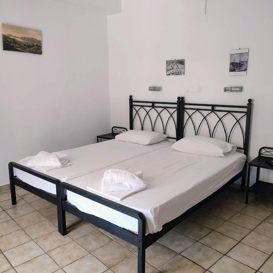 Maroudas Stavros Apartments วาธี ภายนอก รูปภาพ