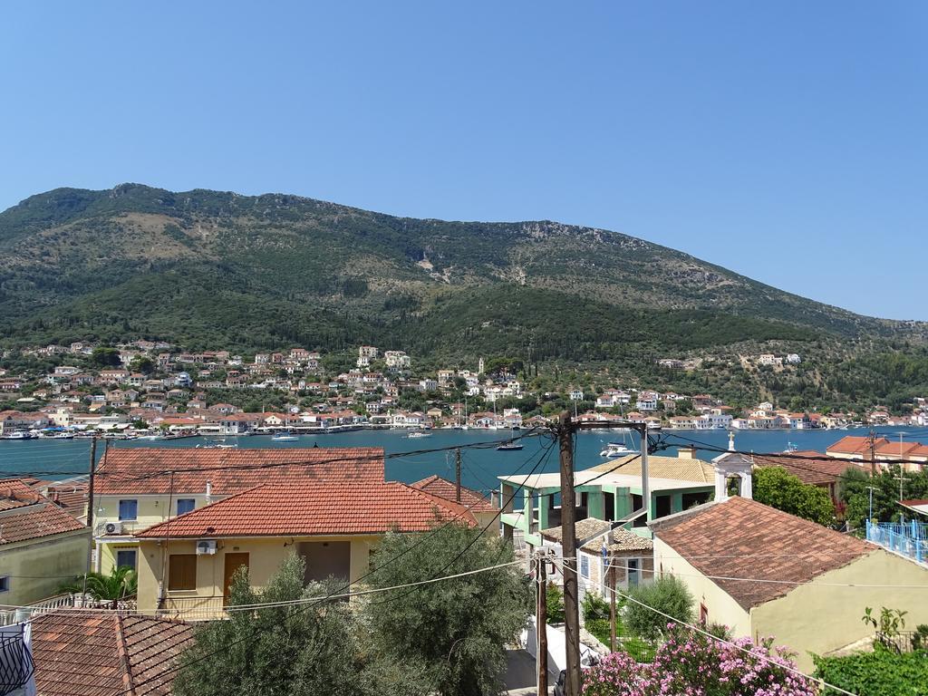 Maroudas Stavros Apartments วาธี ภายนอก รูปภาพ